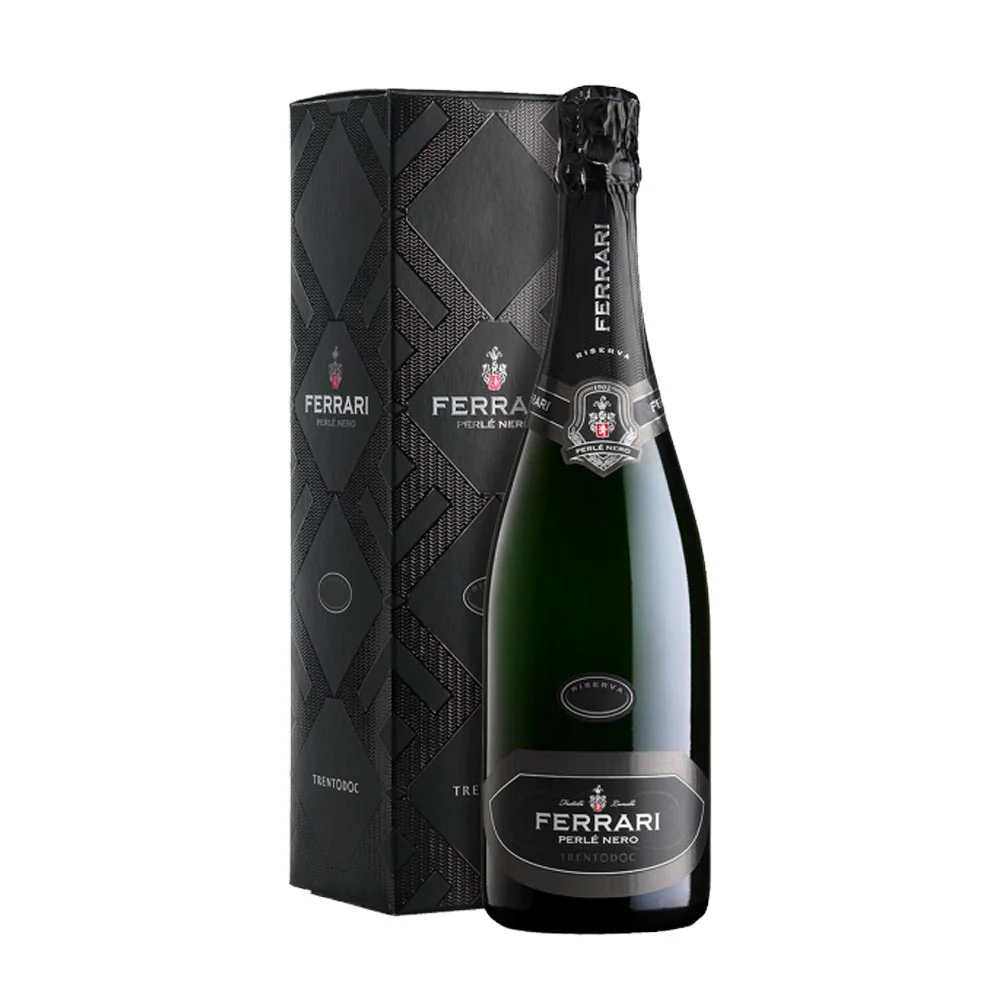 Spumante Ferrari Perlé Nero 2017 Cl 75 Astucciata